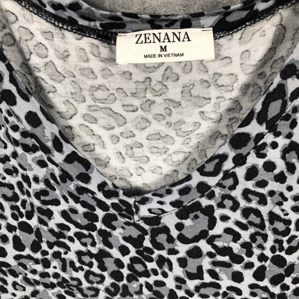 Zenana Grey Cheetah Print Loose Fit Long Length Top Women's Size Medium - Picture 2 of 12